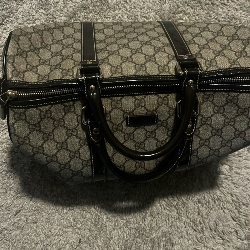 Authentic Gucci Boston supreme Joy bag